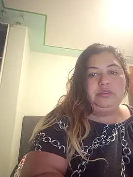 curvy diva  online show from 12/04/25, 11:13