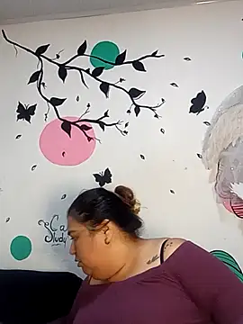 curvy diva  online show from 12/14/25, 08:52