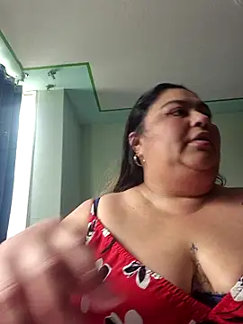 Snapshot of curvy_diva_ chatting on 01/05/26, 06:33 curvy diva online show from 01/05/26, 06:33