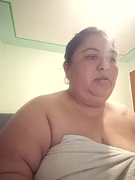 Snapshot of curvy_diva_ chatting on 01/10/26, 01:07 curvy diva online show from 01/10/26, 01:07