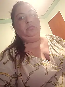 Snapshot of curvy_diva_ chatting on 01/17/26, 12:26 curvy diva online show from 01/17/26, 12:26