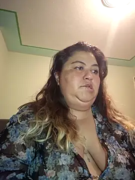 Snapshot of curvy_diva_ chatting on 02/01/26, 11:25 curvy diva online show from 02/01/26, 11:25