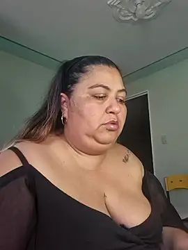 Snapshot of curvy_diva_ chatting on 02/19/26, 09:44 curvy diva online show from 02/19/26, 09:44