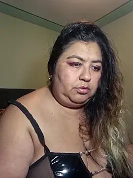 Snapshot of curvy_diva_ chatting on 03/02/26, 12:46 curvy diva online show from 03/02/26, 12:46