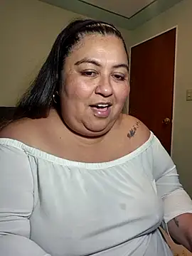 Snapshot of curvy_diva_ chatting on 03/02/26, 11:22 curvy diva online show from 03/02/26, 11:22