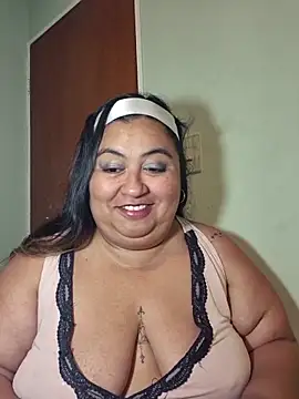 curvy diva  online show from 05/02/26, 11:59