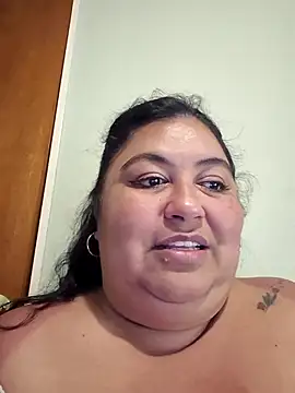 curvy diva  online show from 05/04/26, 11:45