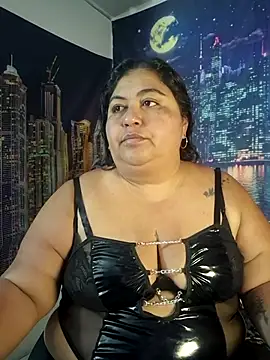 curvy diva  online show from 05/14/26, 09:49