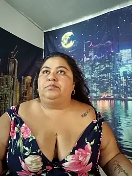 curvy diva  online show from 05/16/26, 10:01