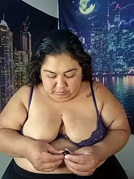 curvy diva  online show from 05/18/26, 09:37