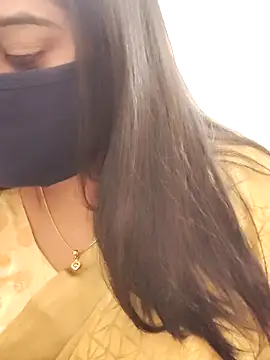 saritha29 online show from 12/14/25, 05:07