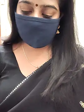 saritha29 online show from 12/20/25, 04:47