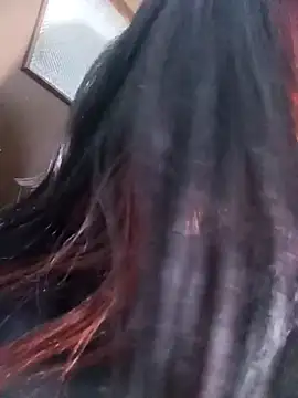 snow belle online show from 09/27/25, 03:00