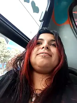 snow belle online show from 10/27/25, 08:24