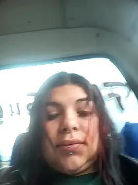 snow belle online show from 12/01/25, 06:02