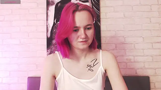 Ericha Stone online show from 09/10/25, 01:16