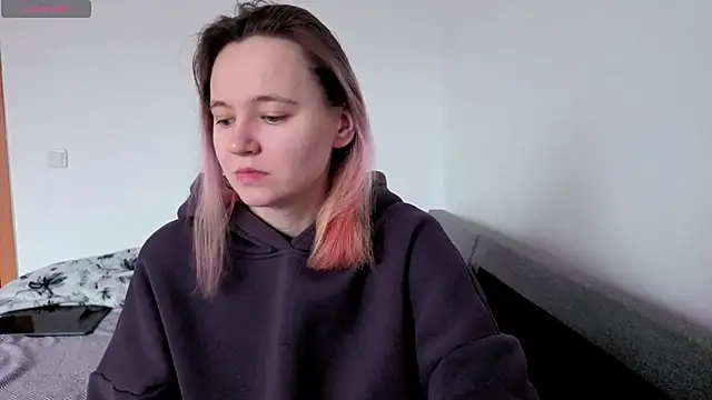 Ericha Stone online show from 05/07/26, 02:06