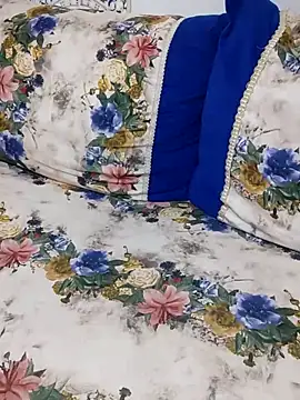 Mayamimi online show from 10/29/25, 07:54