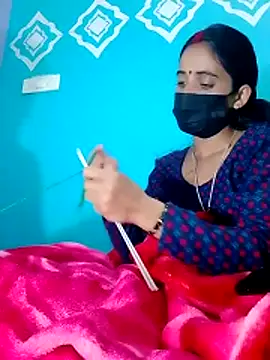 Pahadi couple online show from 11/28/25, 06:05