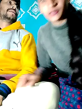 Pahadi couple online show from 12/16/25, 04:50