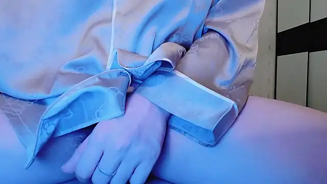 Snapshot of Dancer03 chatting on 09/17/25, 01:46 Dancer03 online show from 09/17/25, 01:46