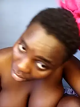 TheSpiceyQueen online show from 09/30/25, 06:07