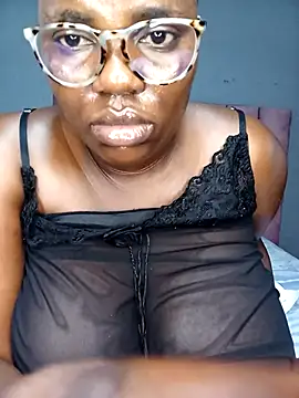 TheSpiceyQueen online show from 11/30/25, 08:18