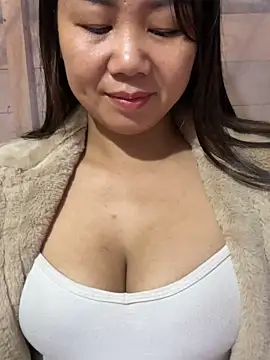 Binjt online show from 10/27/25, 11:14