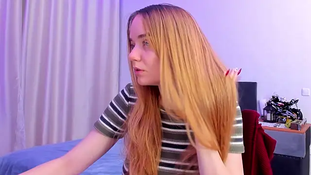 JanetShy online show from 09/26/25, 01:04