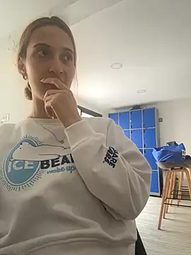 Emilywillis8 online show from 10/18/25, 01:12