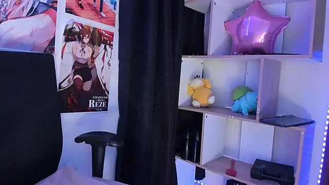 VeronicaSaenzx online show from 10/23/25, 07:56