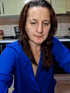 Fluturas2 online show from 11/15/25, 09:11