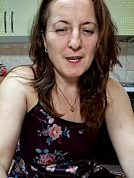 Fluturas2 online show from 11/18/25, 10:14