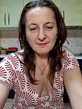 Fluturas2 online show from 11/20/25, 08:30