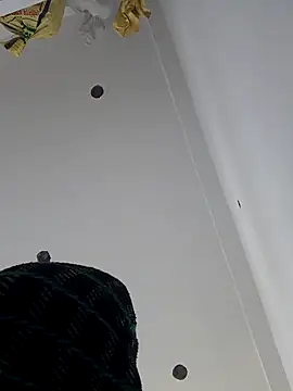 Snapshot of onlymasti00 chatting on 11/29/25, 01:41 onlymasti00 online show from 11/29/25, 01:41