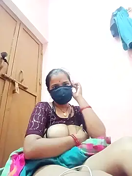 Snapshot of malteejat chatting on 09/10/25, 05:57 malteejat online show from 09/10/25, 05:57