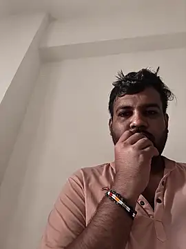 vinay smalldick online show from 06/08/26, 02:01