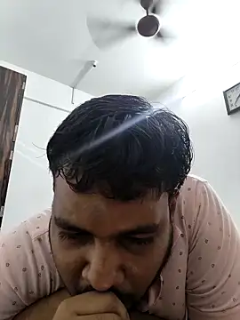 vinay smalldick online show from 06/08/26, 02:06