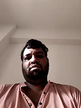 vinay smalldick online show from 06/11/26, 02:22