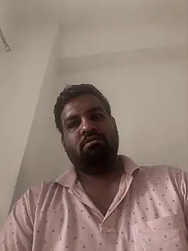 vinay smalldick online show from 06/16/26, 01:52