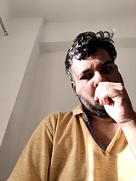 vinay smalldick online show from 06/17/26, 02:03