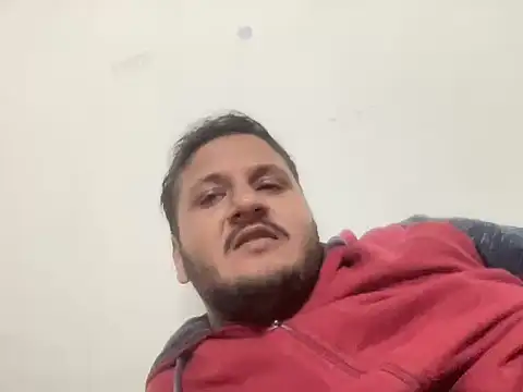 Snapshot of chiikuloveu chatting on 12/16/25, 05:40 chiikuloveu online show from 12/16/25, 05:40