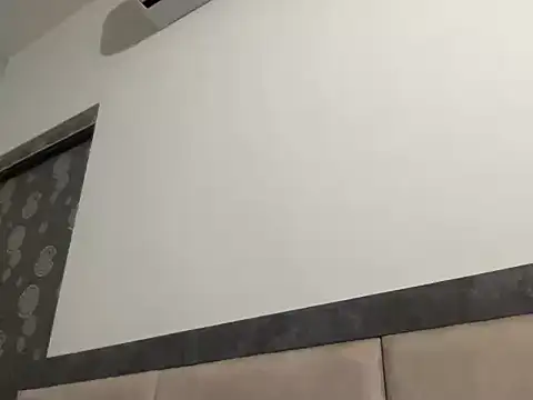 Snapshot of chiikuloveu chatting on 03/20/26, 05:40 chiikuloveu online show from 03/20/26, 05:40