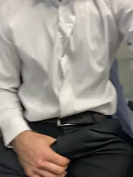 Snapshot of speddy34 chatting on 02/12/26, 07:25 speddy34 online show from 02/12/26, 07:25