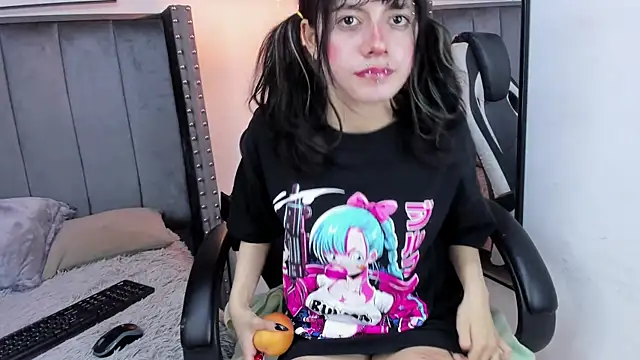 Miyu Komori online show from 02/14/26, 12:46