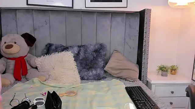 Miyu Komori online show from 02/21/26, 12:39