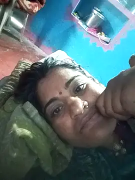 Hansini Gowda online show from 10/28/25, 05:33