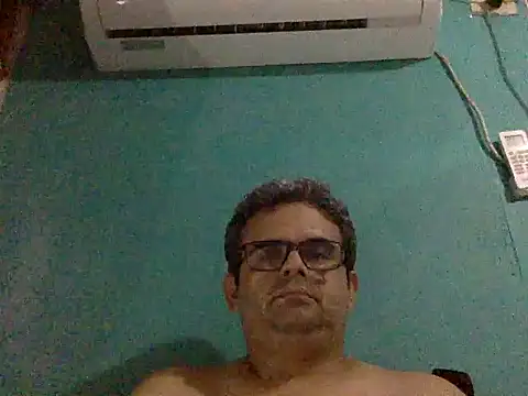 Katracho6969 online show from 10/20/25, 12:00