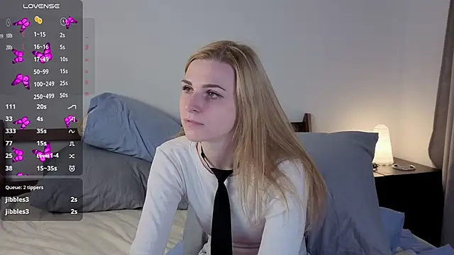 HelenMartines online show from 10/10/25, 11:09