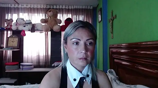 Snapshot of _Charlize_theron_ chatting on 10/07/25, 08:17 Charlize theron online show from 10/07/25, 08:17